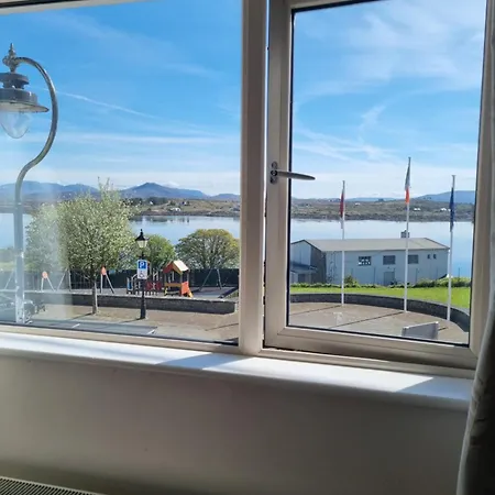 House Hotel Roundstone