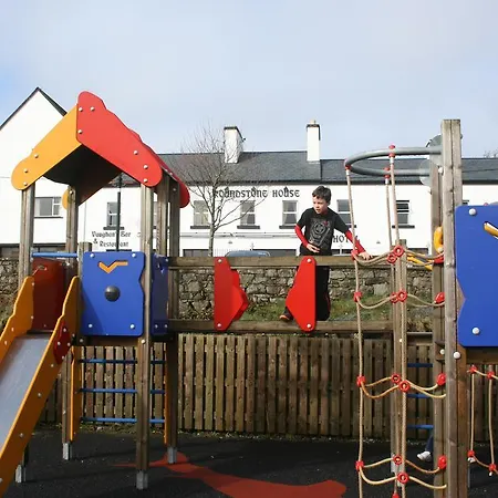 Hotel House Roundstone