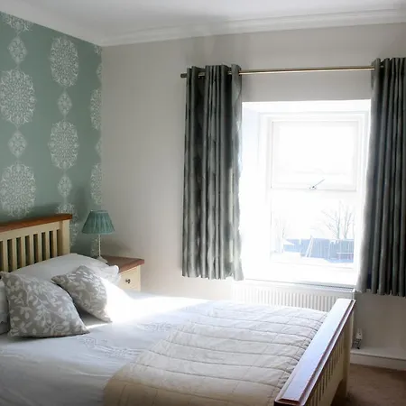 Hotel House 3*